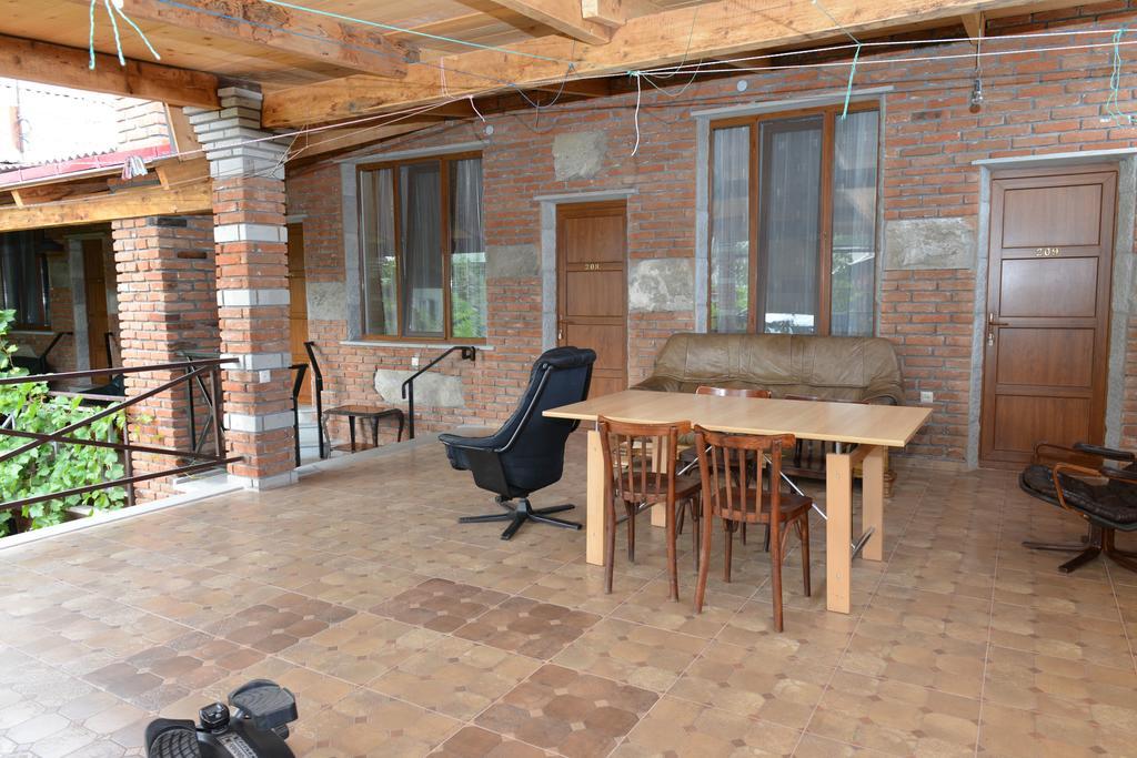 Hotel Tourist Akhaltsikhe  Esterno foto